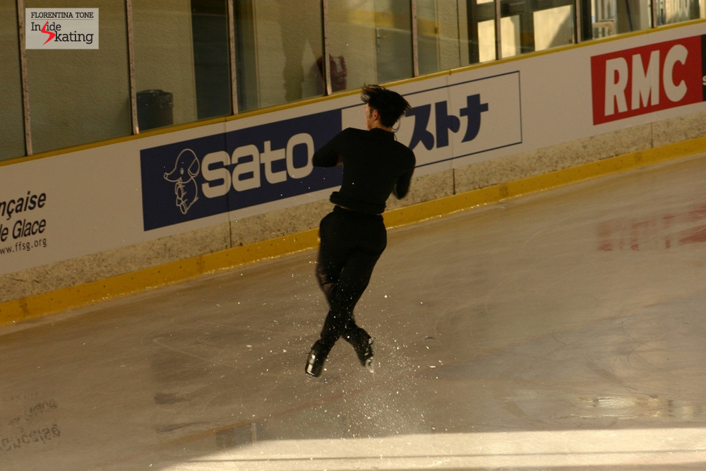 Daisuke Takahashi practicing jumps at the 2012 World Figure Skating Championships in Nice, France