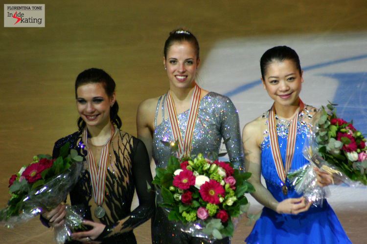 The podium of the 2012 Worlds in Nice: Carolina Kostner (gold), Alena Leonova (silver) and Akiko Suzuki (bronze)
