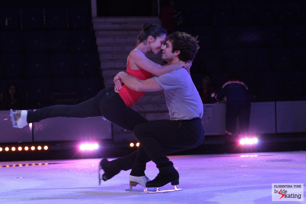 A love story on the ice: Stefania Berton and her fiancee, Rockne Brubaker - skating together for the first time on the ice of Bucharest