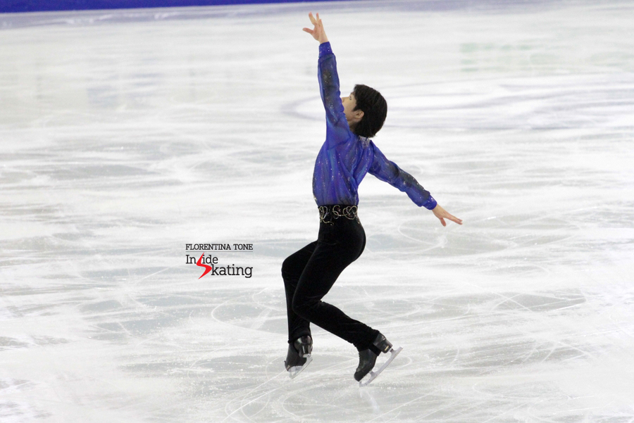 Machida - and one of his trademark moves during the free skate in Barcelona