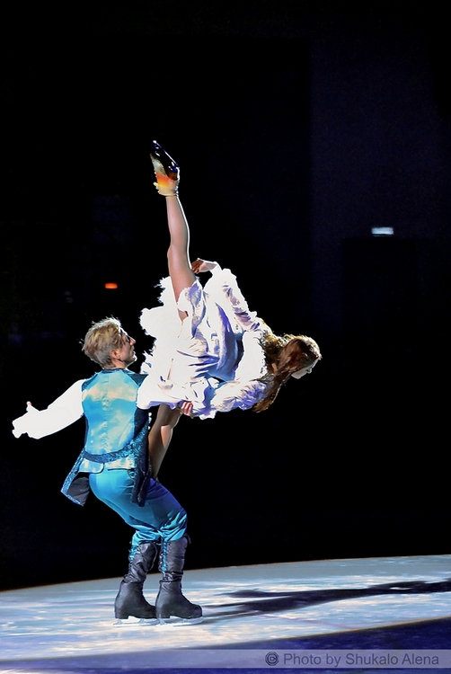 2000 World bronze medalists Margarita Drobiazko and Povilas Vanagas were definitely the stars of the show in Minsk