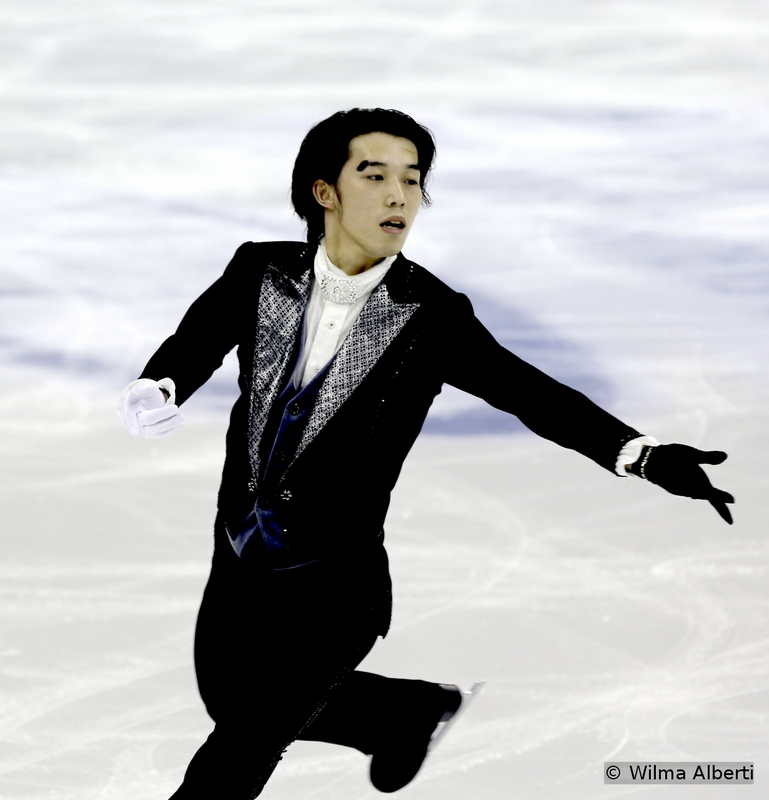 The first of the three Phantoms of the Opera in the men’s event at 2015 Worlds: after a not-so-good short program (to say the least), Takahito Mura gave it all on the ice of Shanghai Oriental Sports Center during the free skate; and he definitely was a convincing Phantom