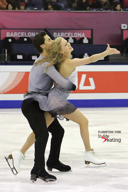 1 Kaitlyn Weaver and Andrew Poje practice FD 2016 GPF (7)