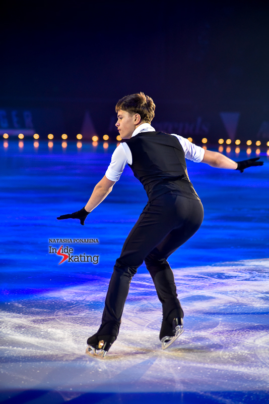 7 Deniss Vasiljevs Puttin on the Ritz 2016 Ice Legends (2)