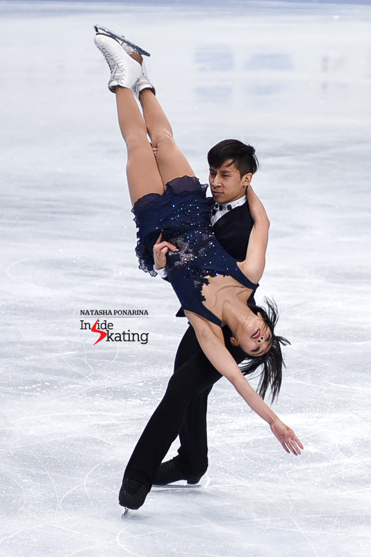 Wenjing Sui and Cong Han SP 2017 Worlds Helsinki (3)
