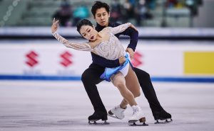 Wenjing Sui and Cong Han. Olympic gold, to crown a fabulous career